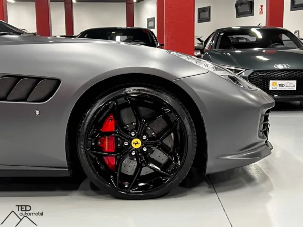 Ferrari GTC4 Lusso T 610cv 06