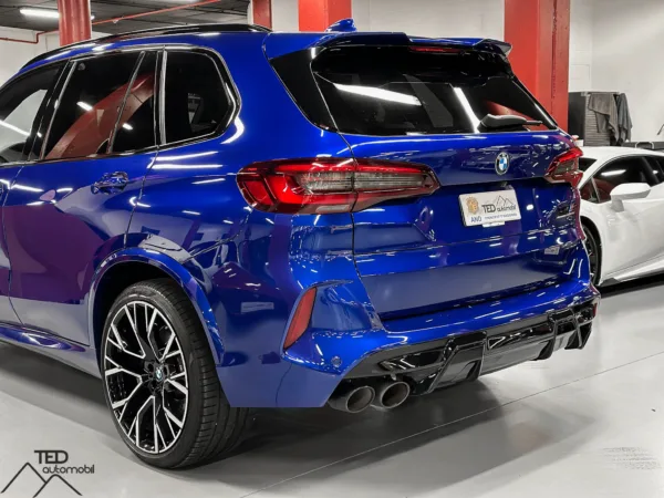 BMW X5 M Competition 625cv Blau 10