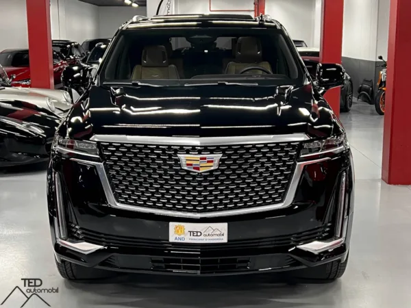 Cadillac Escalade ESV 3 0d 600d 281cv 02