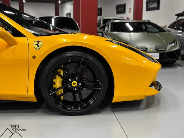 Ferrari 488 Spider 670cv 04