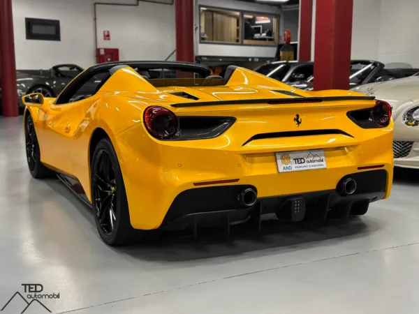 Ferrari 488 Spider 670cv 07