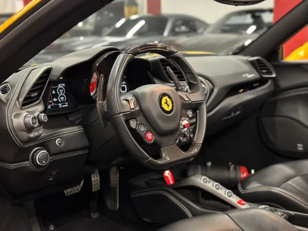 Ferrari 488 Spider 670cv 08