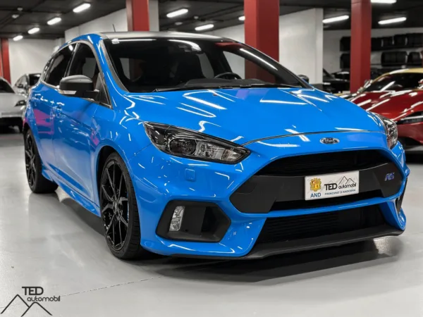 Ford Focus RS Performance 350cv 03