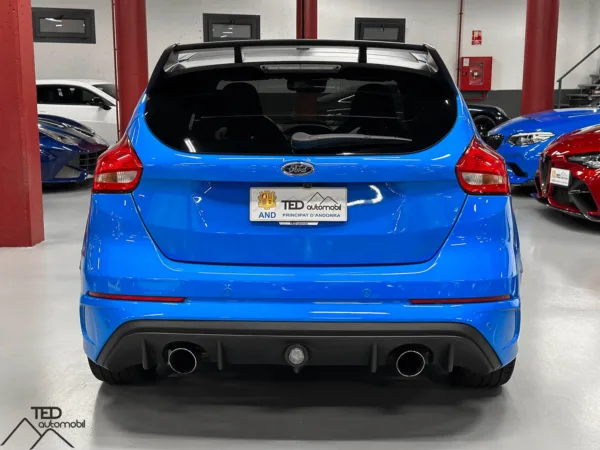 Ford Focus RS Performance 350cv 08