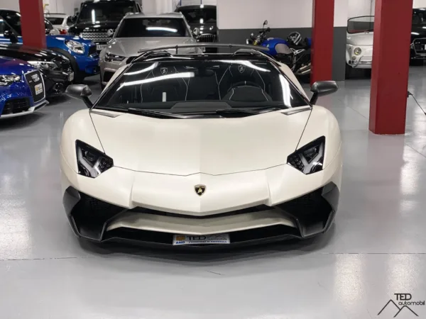 Lamborghini Aventador SV Roadster 750cv 04