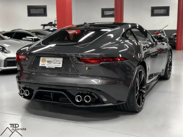 Jaguar F Type 575cv AWD 05