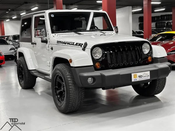 Jeep Wrangler JK 177cv 03