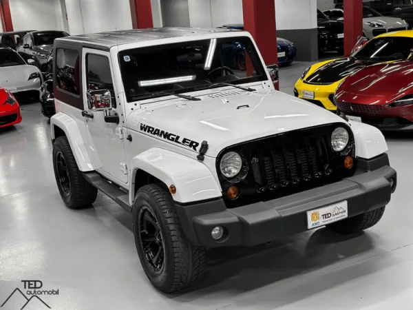 Jeep Wrangler JK 177cv 04