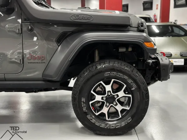 Jeep Wrangler JL Rubicon 272cv Gris Nardo Model 2019 05