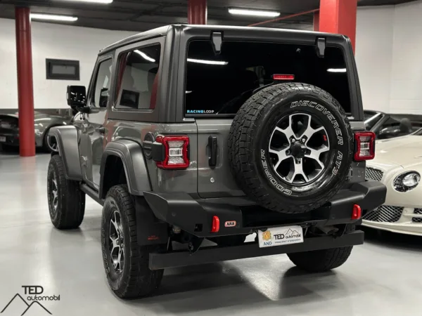 Jeep Wrangler JL Rubicon 272cv Gris Nardo Model 2019 08