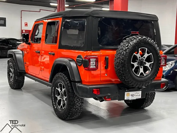 Jeep Wrangler JLU Rubicon 200cv 08