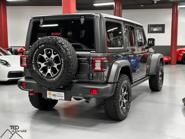 Jeep Wrangler JLU Rubicon 272cv Gris 07