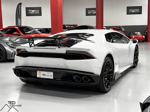 Lamborghini Huracan V10 LP610 4 Kit Nero 08