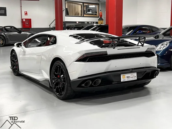 Lamborghini Huracan V10 LP610 4 Kit Nero 10