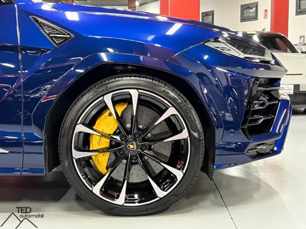 Lamborghini Urus 650cv Akrapovic 06