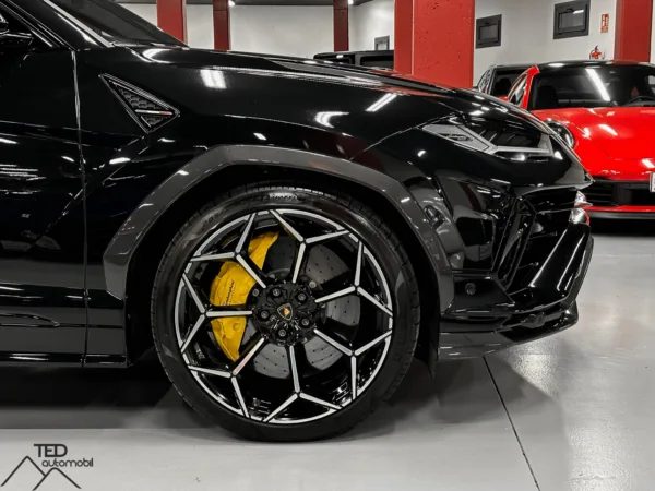 Lamborghini Urus Performante 666cv Negre 06