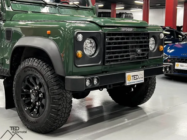 Land Rover Defender 90 Cabriolet 04