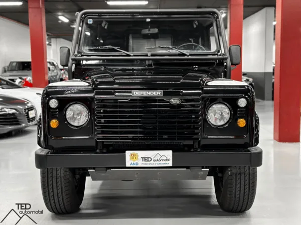 Land Rover Defender TD5 122cv 02