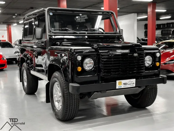 Land Rover Defender TD5 122cv 03