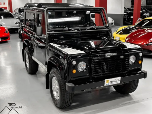 Land Rover Defender TD5 122cv 04