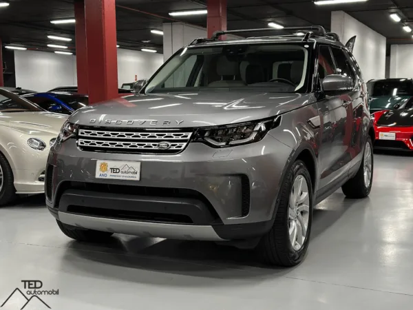 Land Rover Discovery SD6 306cv 7 places Principale