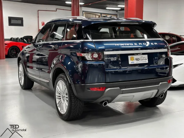 Land Rover Evoque sd4 dynamic automatic 190cv Blau 09