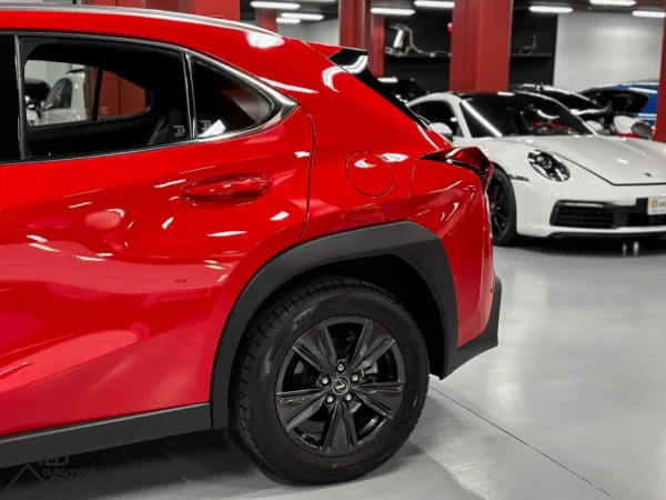 Lexus UX 250 H 184cv 09