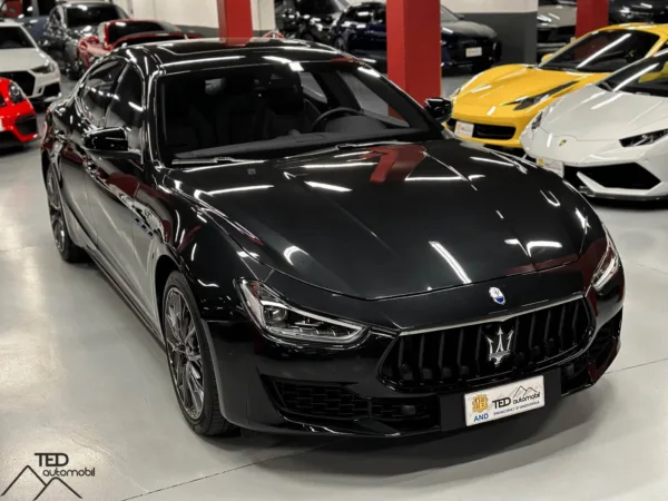 Maserati Ghibli GT Hybrid 330cv 03