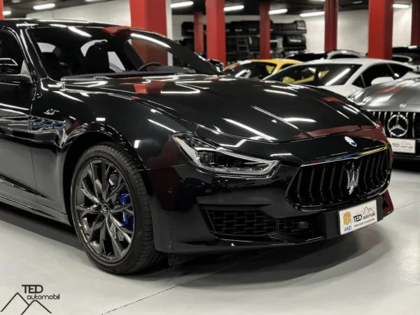 Maserati Ghibli GT Hybrid 330cv 04