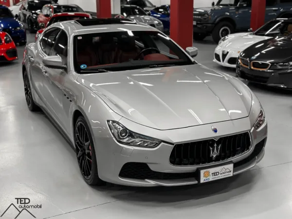 Maserati Ghibli S Q4 V6 410cv Gris 04