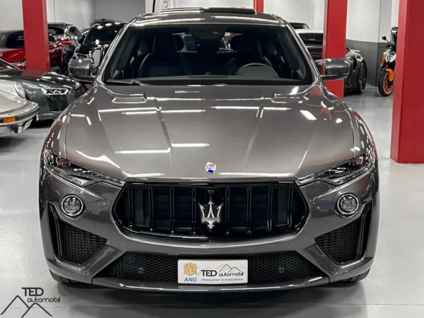 Maserati Levante Trofeo 580cv Gris 02