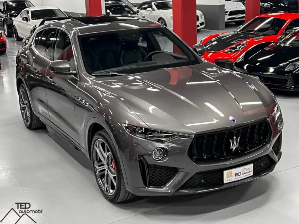 Maserati Levante Trofeo 580cv Gris 04