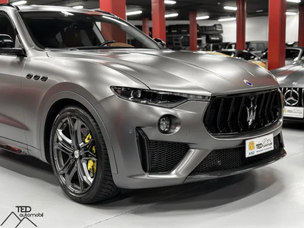 Maserati Levante Trofeo 580cv Gris Mate 04