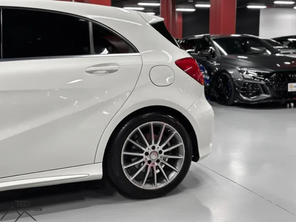 Mercedes A220 CDI Pack AMG 170cv 10