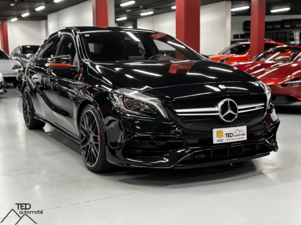 Mercedes A45 AMG 381cv 4 Matic 05