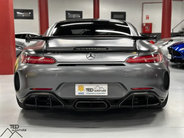 Mercedes AMG GT R 585cv 07