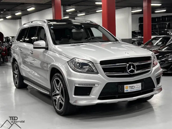 Mercedes GL 63 AMG 4 Matic 557cv 03