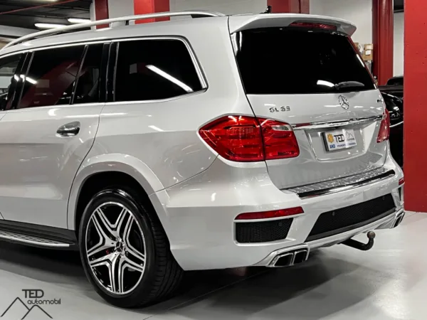 Mercedes GL 63 AMG 4 Matic 557cv 10