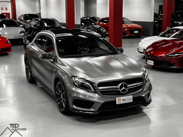 Mercedes GLA 45 AMG 360cv Exterior Carbono 04