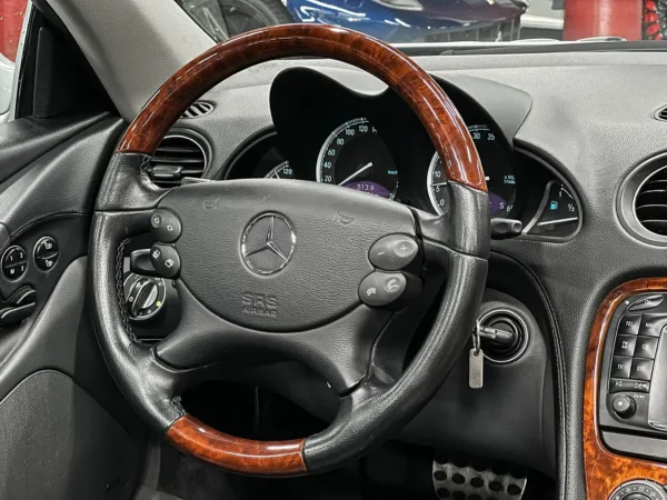 Mercedes SL 500 306cv 13