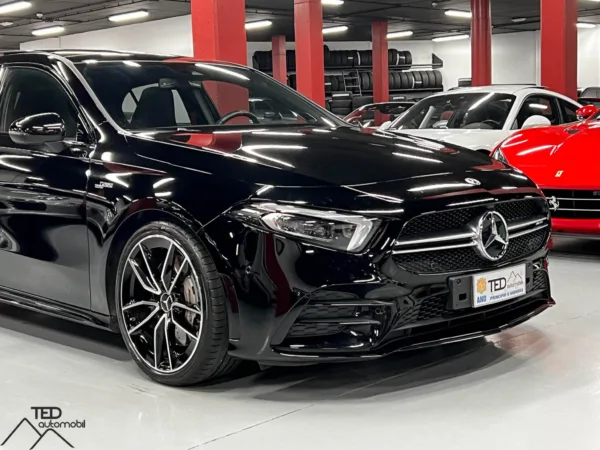 Mercedes Benz A35 AMG 306cv Negre 05