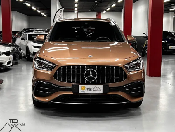 Mercedes Benz GLA35 AMG 306cv 02