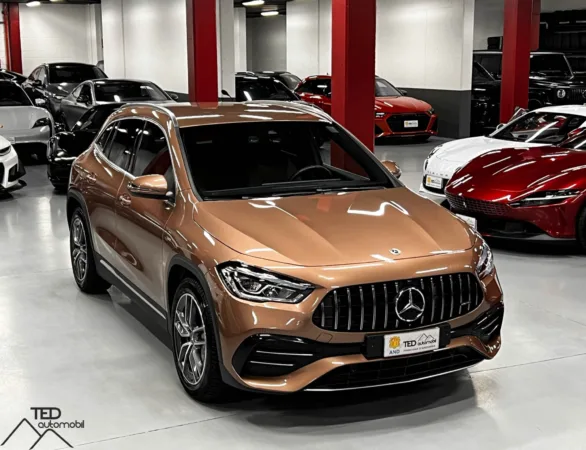 Mercedes Benz GLA35 AMG 306cv 04