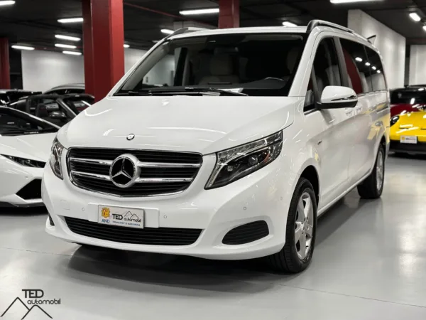 Mercedes Benz V 220d 163cv 4 Matic Principale