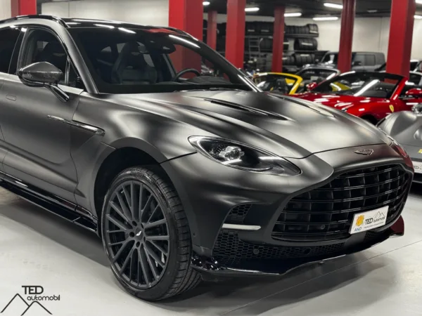 Aston Martin DBX 707 Negre Mate 04