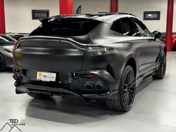 Aston Martin DBX 707 Negre Mate 06