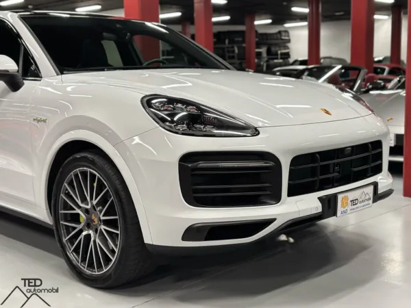 Porsche Cayenne Coupe E Hybrid 462cv 04