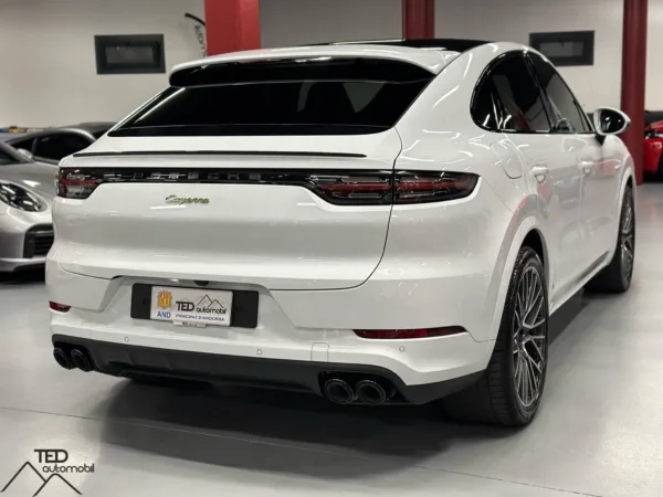 Porsche Cayenne Coupe E Hybrid 462cv 06