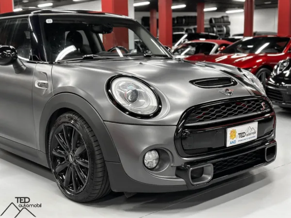 Mini Cooper S F56 2 0 192cv 05