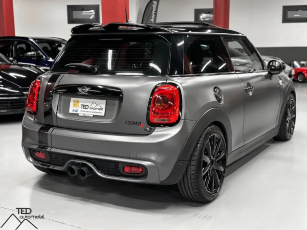 Mini Cooper S F56 2 0 192cv 07